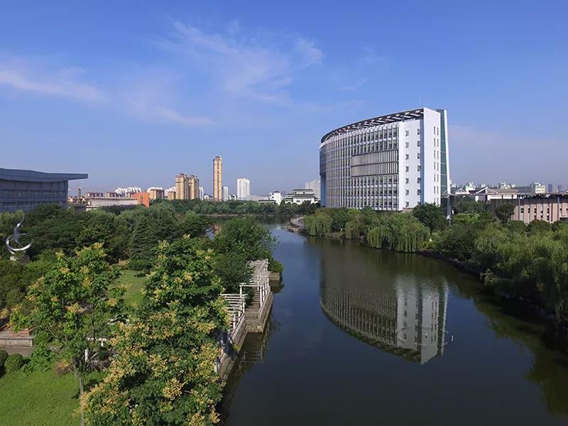 胡先骕与木材研究回顾展暨弘扬赓续木材科学先驱精神报告会在我校举行